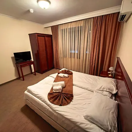 Mountain Heaven Downtown 班斯科